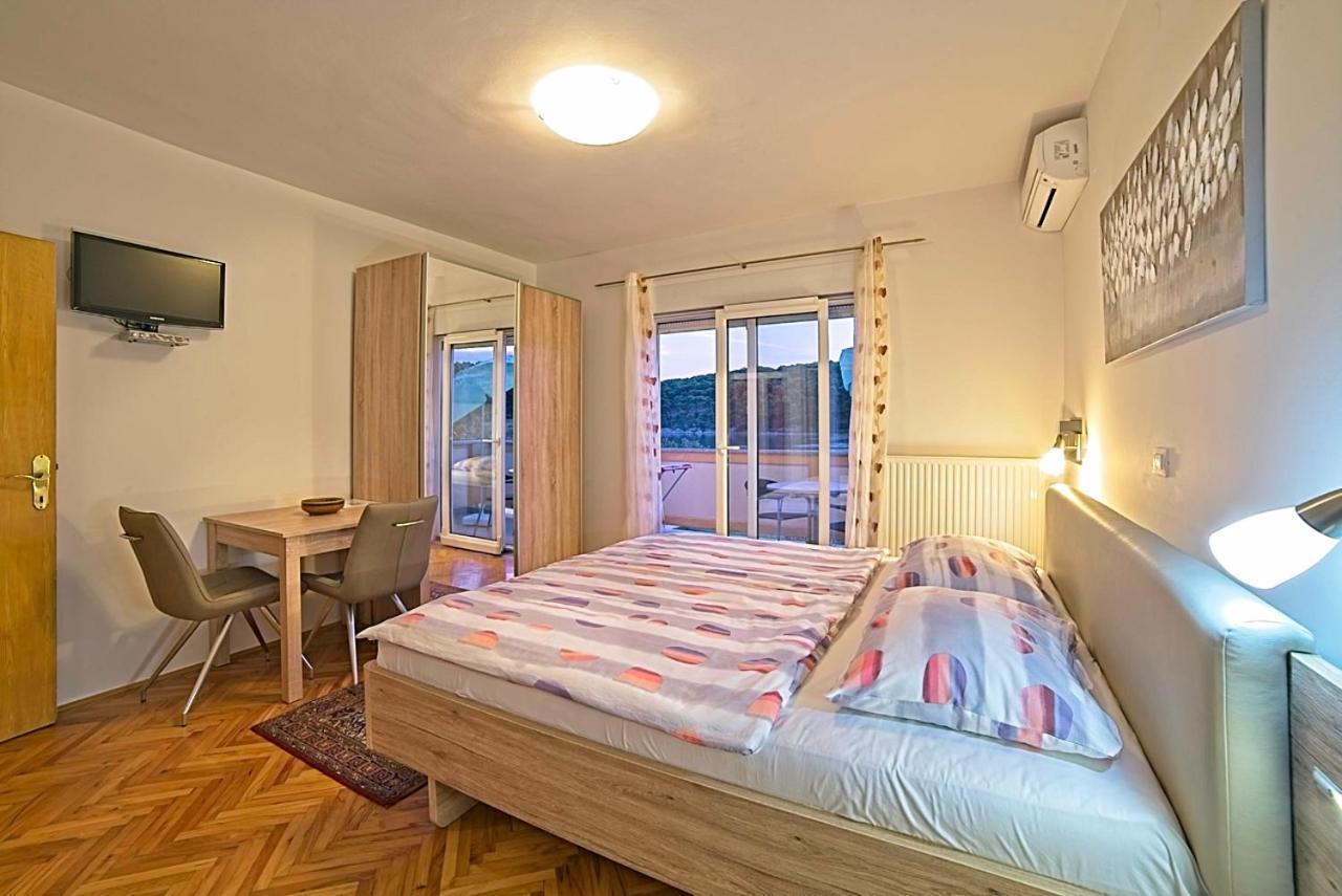 Studio Apartments Peric Rab Kampor エクステリア 写真