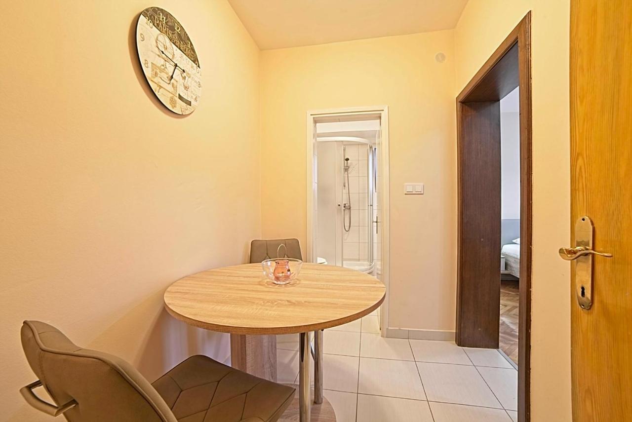 Studio Apartments Peric Rab Kampor エクステリア 写真